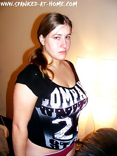 <!–-IMAGE_COUNT-–> of Busty teen with padle